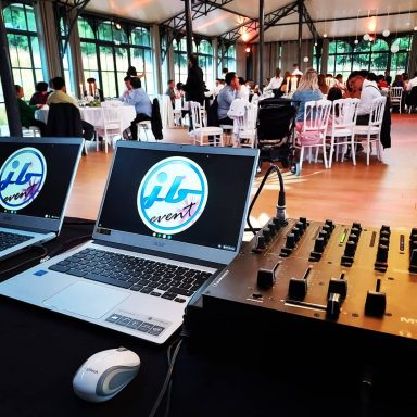 Repas, soirée annuel, événements caritatifs.
Des formules accessibles, flexibles et adaptées à tous les publics, gestion du rythme, coordination avec les organisateurs.